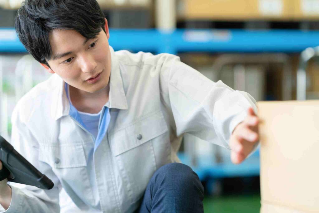 作業中の男性